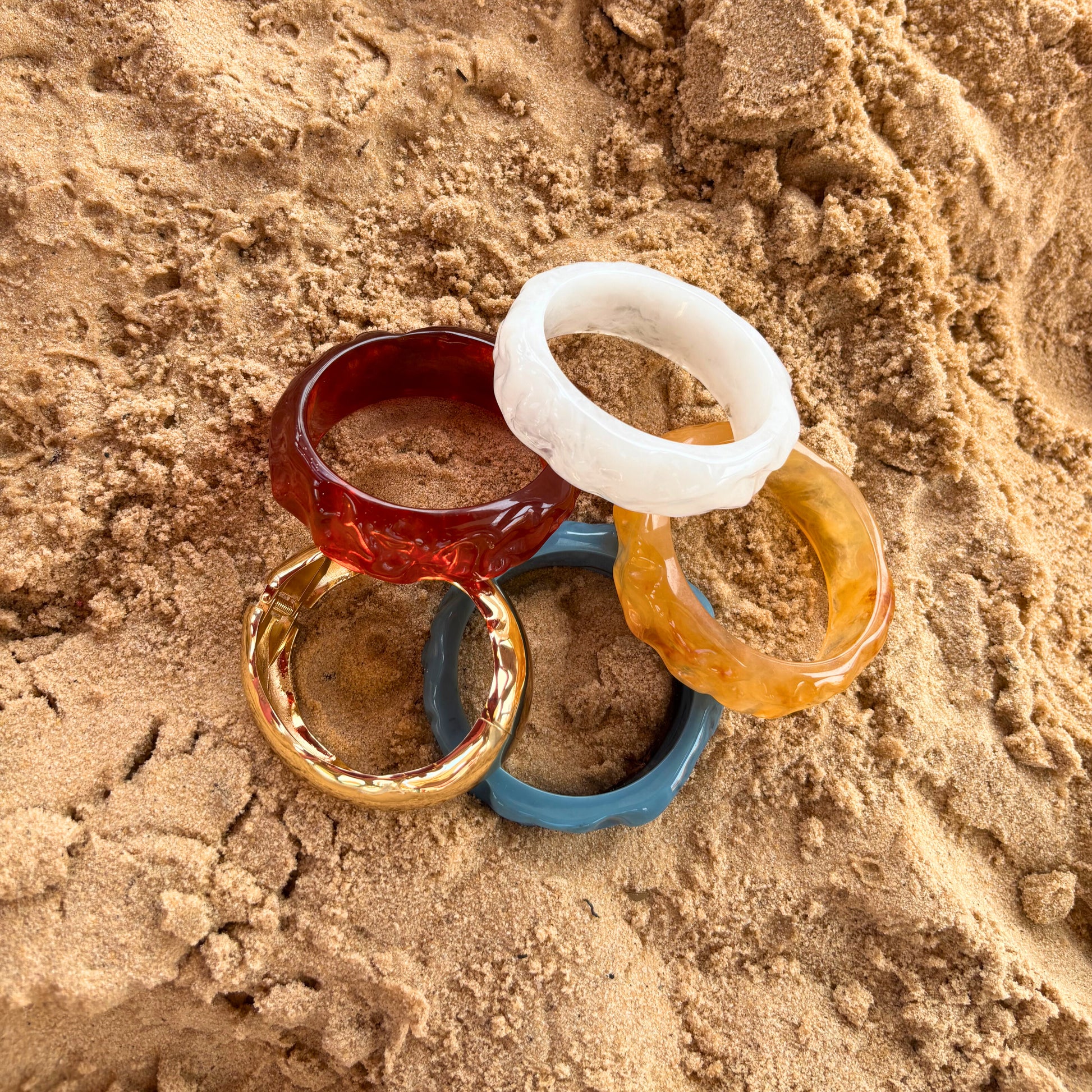 Resin bangle