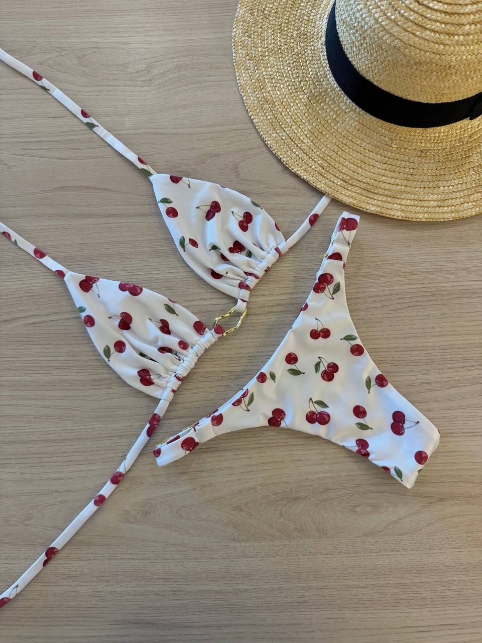 Cora - Cherry
